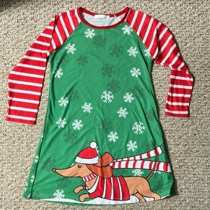 Girl’s nightgown Christmas